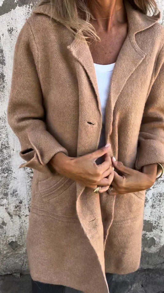 Aaliyah - Cozy Button Coat