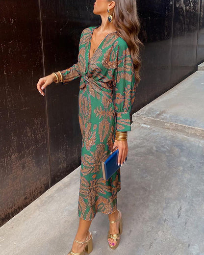 Lara - Elegant Dress