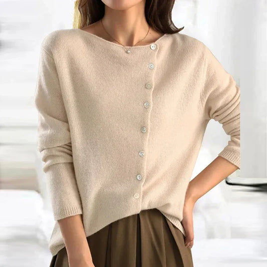 Amalia - Casual Buttoned Sweater